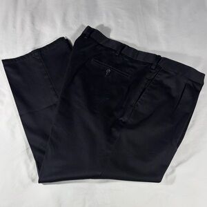 Dockers mens black Signature Khaki double pleated chino pants - size 46x29.5